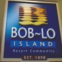 Bob-Lo 3D Logo