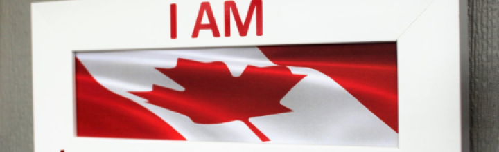 Canada Flag Organizer Keyholder