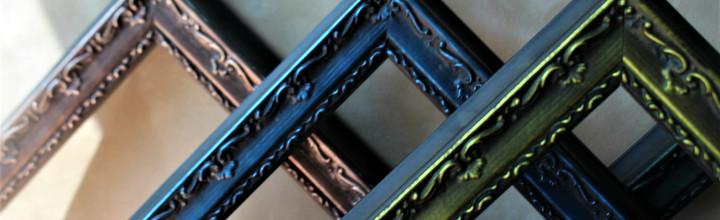 Metallic Finish – Ornate Colored Wooden Photo Frames